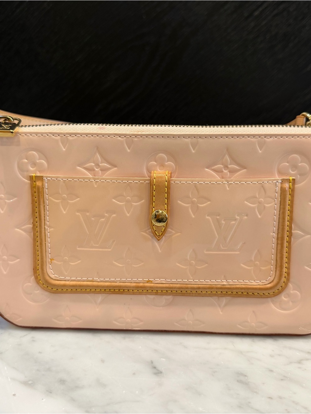 LOUIS VUITTON Marshmallow Monogram Vernis Mallory Square Bag - Picture 2 of 14
